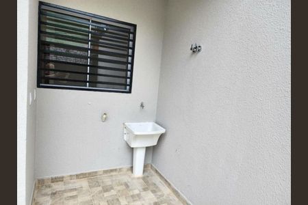 Casa à venda com 2 quartos, 68m² em Cidade Líder, São Paulo
