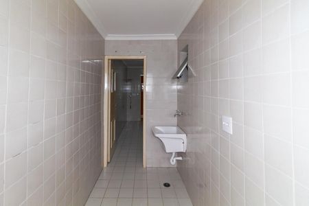 Apartamento para alugar com 70m², 3 quartos e 1 vagaÁrea de Serviço
