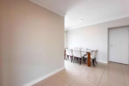 Apartamento à venda com 144m², 2 quartos e 2 vagas Apartamento à venda com 144m², 2 quartos e 2 vagasSala