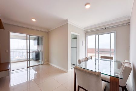 Apartamento à venda com 144m², 2 quartos e 2 vagas Apartamento à venda com 144m², 2 quartos e 2 vagasSala