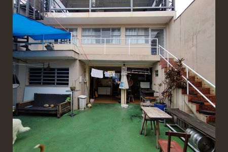 Quintal de casa à venda com 4 quartos, 389m² em Cursino, São Paulo