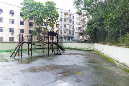 Apartamento para alugar com 66m², 2 quartos e 1 vaga