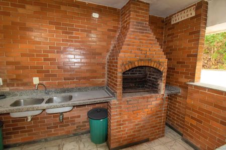 Apartamento para alugar com 66m², 2 quartos e 1 vaga