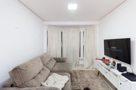 Sala de casa à venda com 3 quartos, 180m² em Ferreira, São Paulo