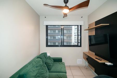 Apartamento para alugar com 37m², 2 quartos e sem vaga