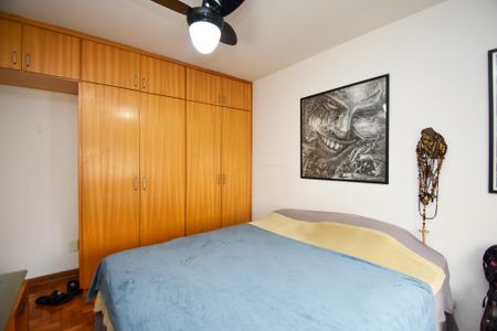 Apartamento para alugar com 72m², 2 quartos e sem vagaQuarto