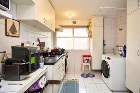 Apartamento para alugar com 72m², 2 quartos e sem vagaCozinha
