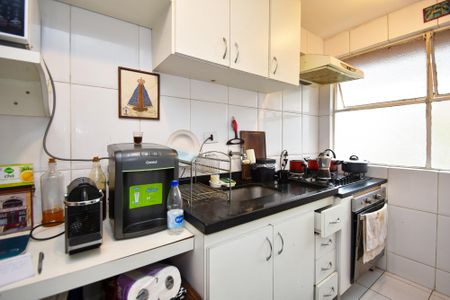 Apartamento para alugar com 72m², 2 quartos e sem vagaCozinha
