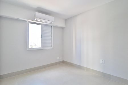 Apartamento para alugar com 142m², 3 quartos e 2 vagasQuarto 3 - Suíte