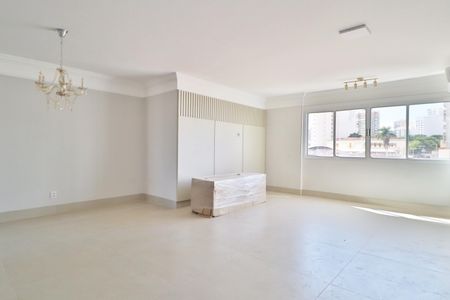 Sala de apartamento para alugar com 3 quartos, 142m² em Centro, Uberlândia