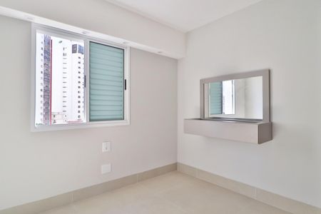 Apartamento para alugar com 142m², 3 quartos e 2 vagasQuarto 2 - Suíte