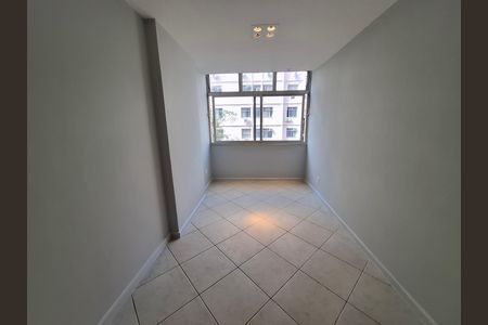 Apartamento para alugar com 89m², 2 quartos e 1 vaga Apartamento para alugar com 89m², 2 quartos e 1 vagaSala