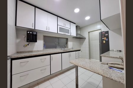 Apartamento para alugar com 89m², 2 quartos e 1 vaga Apartamento para alugar com 89m², 2 quartos e 1 vagaCozinha