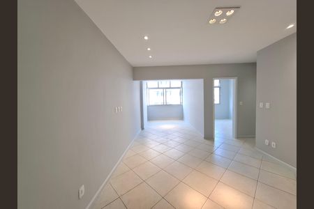 Apartamento para alugar com 89m², 2 quartos e 1 vaga Apartamento para alugar com 89m², 2 quartos e 1 vagaSala