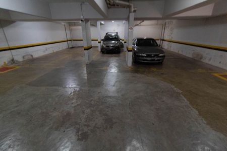Studio para alugar com 45m², 1 quarto e 1 vaga Studio para alugar com 45m², 1 quarto e 1 vagaGARAGEM