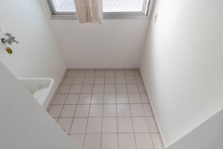 Studio para alugar com 45m², 1 quarto e 1 vaga Studio para alugar com 45m², 1 quarto e 1 vagaÁREA DE SERVIÇO