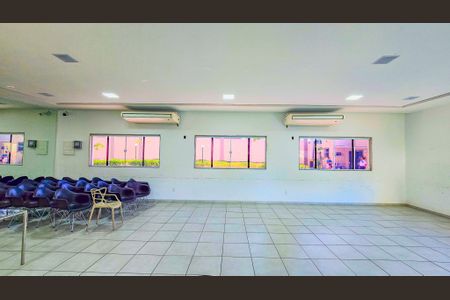 Apartamento para alugar com 40m², 2 quartos e sem vaga Apartamento para alugar com 40m², 2 quartos e sem vagaÁrea comum - Salão de festas