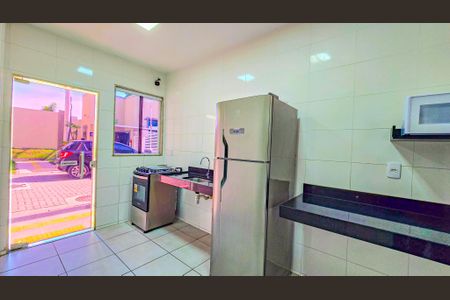 Apartamento para alugar com 40m², 2 quartos e sem vaga Apartamento para alugar com 40m², 2 quartos e sem vagaÁrea comum - Salão de festas cozinha