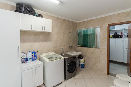 Casa para alugar com 470m², 4 quartos e 7 vagasÁrea de Serviço
