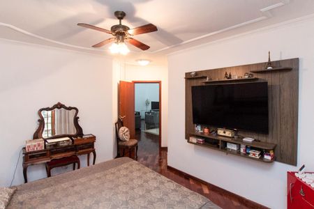 Casa para alugar com 470m², 4 quartos e 7 vagasSuíte 1