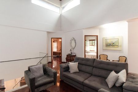 Sala de TV de casa à venda com 4 quartos, 470m² em Tremembé, São Paulo