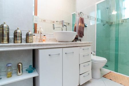 Casa para alugar com 470m², 4 quartos e 7 vagasBanheiro da Suíte 4