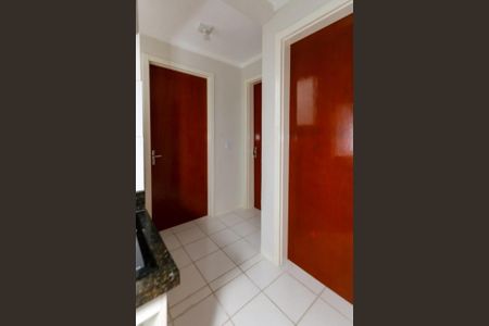 Cozinha de apartamento para alugar com 2 quartos, 47m² em Guajuviras, Canoas