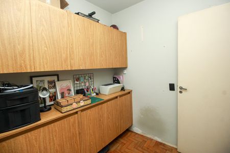 Apartamento à venda com 134m², 2 quartos e 1 vaga Apartamento à venda com 134m², 2 quartos e 1 vagaDepósito