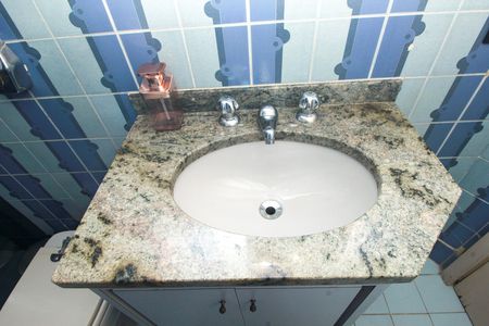 Apartamento à venda com 134m², 2 quartos e 1 vaga Apartamento à venda com 134m², 2 quartos e 1 vagaBanheiro Social 2
