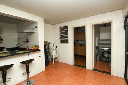 Apartamento à venda com 134m², 2 quartos e 1 vaga Apartamento à venda com 134m², 2 quartos e 1 vagaÁrea de Serviço