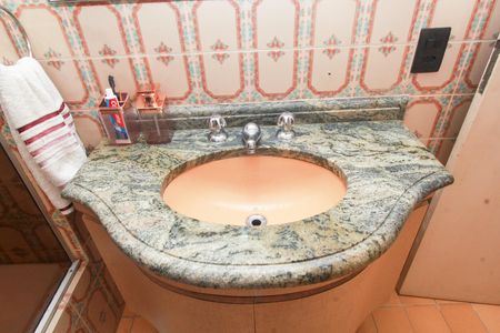 Apartamento à venda com 134m², 2 quartos e 1 vaga Apartamento à venda com 134m², 2 quartos e 1 vagaBanheiro Social 1