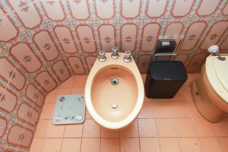 Apartamento à venda com 134m², 2 quartos e 1 vaga Apartamento à venda com 134m², 2 quartos e 1 vagaBanheiro Social 1