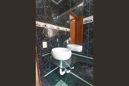 Apartamento à venda com 46m², 2 quartos e 1 vagaBanheiro 
