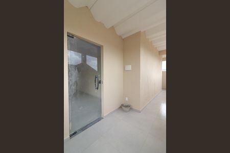 Casa para alugar com 30m², 1 quarto e sem vaga Casa para alugar com 30m², 1 quarto e sem vagaVaranda