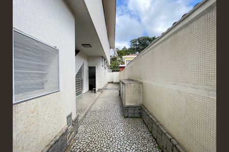 Área de Serviço de casa à venda com 4 quartos, 390m² em Vila Pirajussara, São Paulo