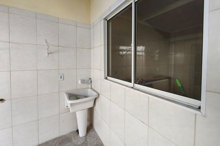 Apartamento à venda com 96m², 2 quartos e 1 vaga Apartamento à venda com 96m², 2 quartos e 1 vagaÁrea de Serviço