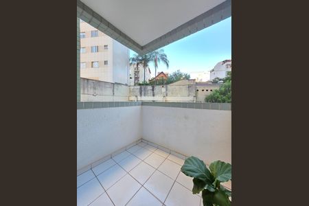 Varanda  de apartamento à venda com 2 quartos, 75m² em Vila Barragem Santa Lucia, Belo Horizonte