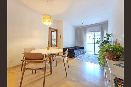 Sala de apartamento à venda com 2 quartos, 75m² em Vila Barragem Santa Lucia, Belo Horizonte
