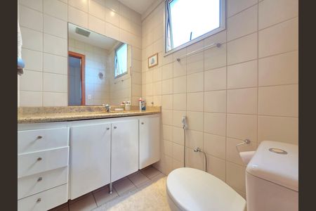 Banheiro da Suíte de apartamento à venda com 2 quartos, 75m² em Vila Barragem Santa Lucia, Belo Horizonte