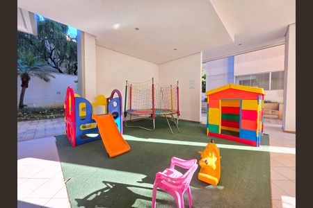 Apartamento à venda com 75m², 2 quartos e 1 vaga Apartamento à venda com 75m², 2 quartos e 1 vagaPlayground