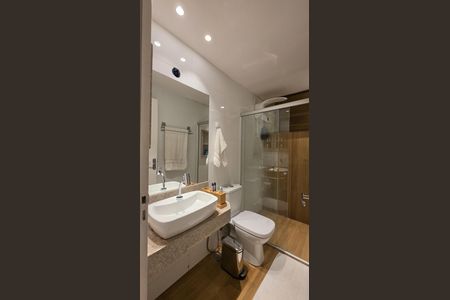 Apartamento à venda com 61m², 3 quartos e 2 vagasBanheiro 