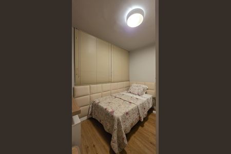 Apartamento à venda com 61m², 3 quartos e 2 vagasQuarto 