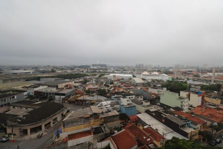 Vista de apartamento para alugar com 3 quartos, 58m² em Piraporinha, Diadema