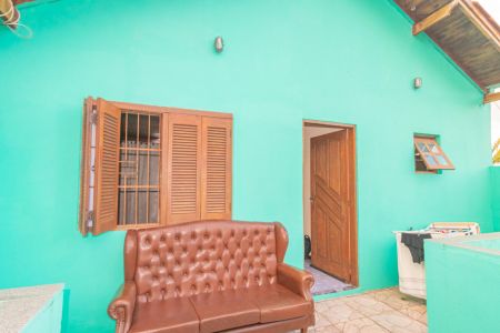 Casa à venda com 86m², 3 quartos e 2 vagasVaranda/Fundos