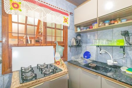 Casa à venda com 86m², 3 quartos e 2 vagasCozinha