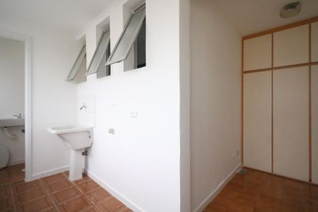 Apartamento para alugar com 125m², 3 quartos e 2 vagas Apartamento para alugar com 125m², 3 quartos e 2 vagasÁrea de Serviço