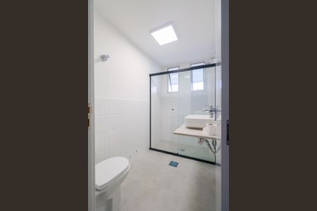 Apartamento para alugar com 125m², 3 quartos e 2 vagas Apartamento para alugar com 125m², 3 quartos e 2 vagasBanheiro Social