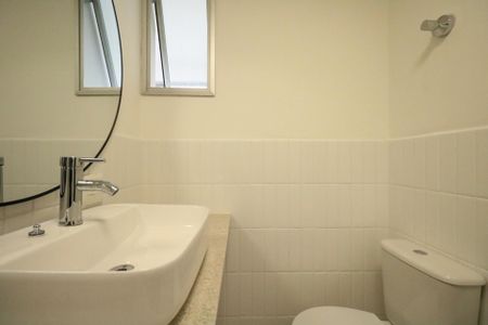Apartamento para alugar com 125m², 3 quartos e 2 vagas Apartamento para alugar com 125m², 3 quartos e 2 vagasBanheiro da Suíte