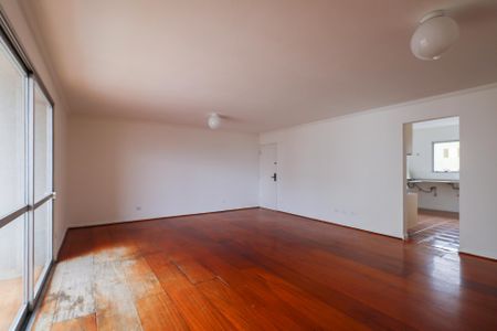 Sala de apartamento para alugar com 3 quartos, 125m² em Santo Antônio, São Caetano do Sul