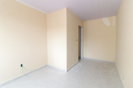 Quarto 1 de casa para alugar com 2 quartos, 50m² em Padre Miguel, Rio de Janeiro